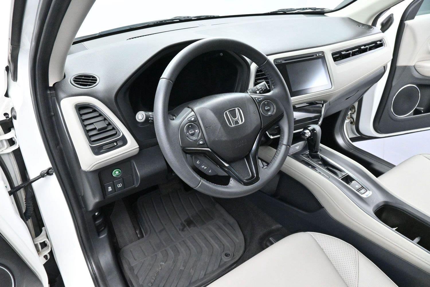 Used 2018 Honda HR-V EX-L image 14
