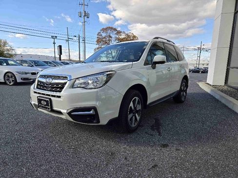 Used 2017 Subaru Forester 2.5i Premium w/ All-Weather Package image 7
