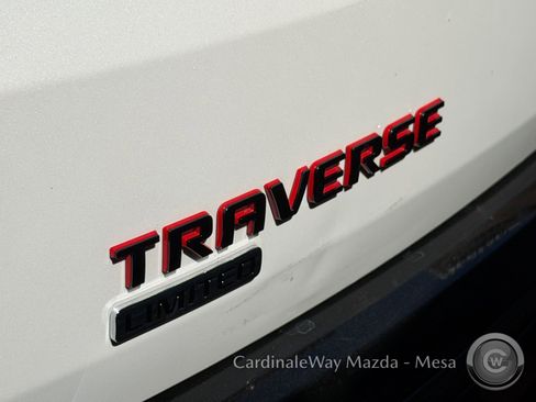 Used 2024 Chevrolet Traverse Premier w/ Redline Edition image 9