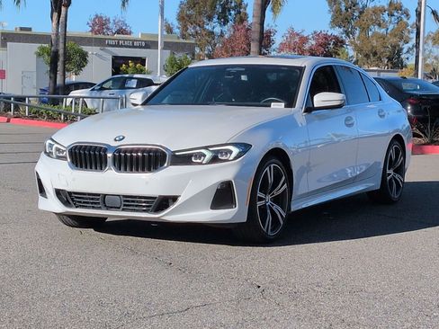 Certified 2024 BMW 330i Sedan w/ Premium Package image 5