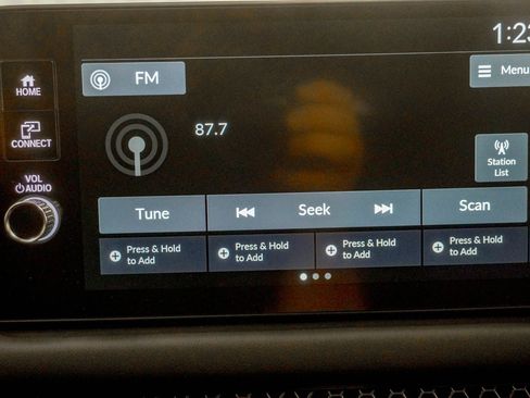 Certified 2026 Honda HR-V Sport image 23