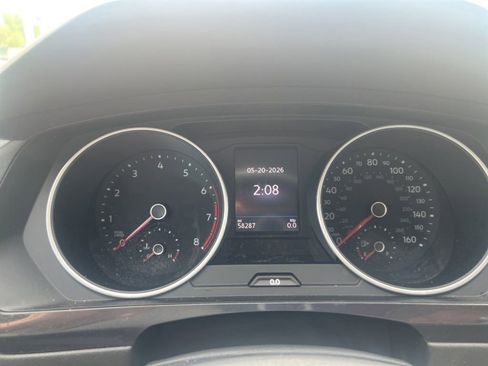 Used 2020 Volkswagen Tiguan SE w/ Panoramic Sunroof Package AWD/4WD image 19