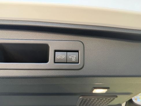 Used 2026 Toyota 4Runner Limited image 18