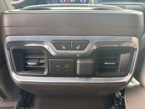 Used 2021 Chevrolet Silverado 1500 LTZ image 35