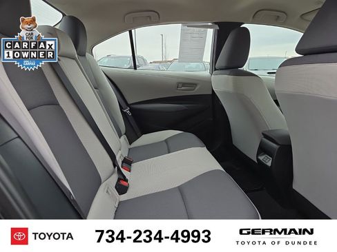 Used 2024 Toyota Corolla LE w/ LE Convenience Package image 18