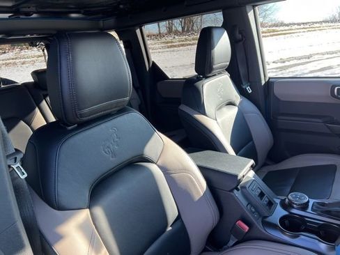 Used 2024 Ford Bronco Wildtrak image 37