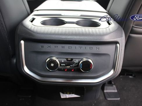 New 2026 Ford Expedition Platinum AWD/4WD image 11
