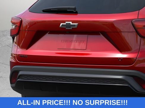 New 2026 Chevrolet Trax LT FWD image 24
