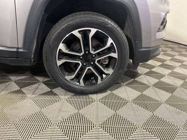Used 2023 Jeep Compass Limited AWD/4WD image 40