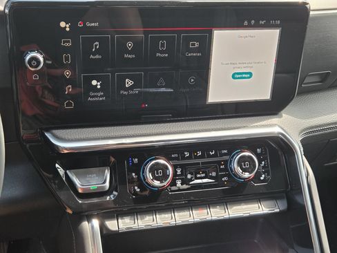 New 2026 GMC Sierra 2500 Denali w/ Denali Reserve Package AWD/4WD image 12