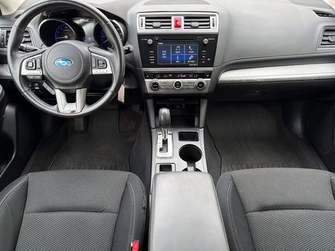 Used 2017 Subaru Outback 2.5i Premium AWD/4WD image 13