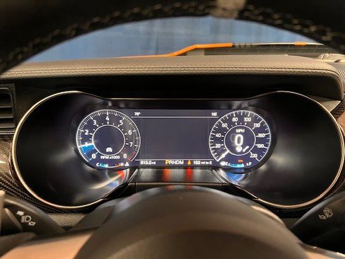 Used 2021 Ford Mustang Shelby GT500 w/ Technology Package image 25