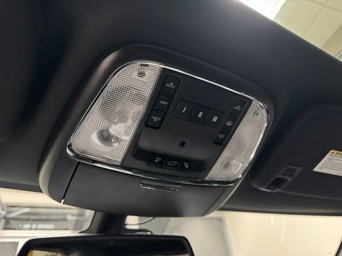 Used 2014 Jeep Grand Cherokee SRT8 AWD/4WD image 49