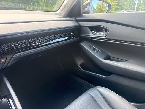Used 2024 Honda Accord EX-L image 18