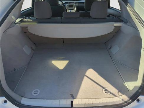 Used 2015 Toyota Prius Two image 24