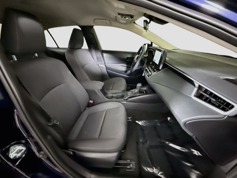 Used 2026 Toyota Corolla LE FWD image 28