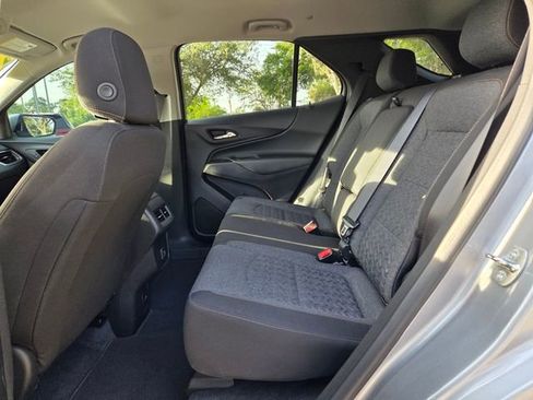 Used 2024 Chevrolet Equinox LT FWD image 13