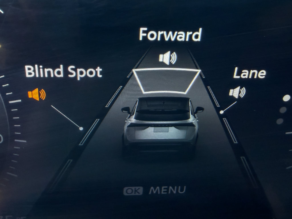Certified 2023 Nissan Ariya FWD image 18