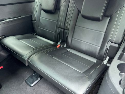 Used 2023 Volkswagen Atlas SE w/ Panoramic Sunroof Package image 41