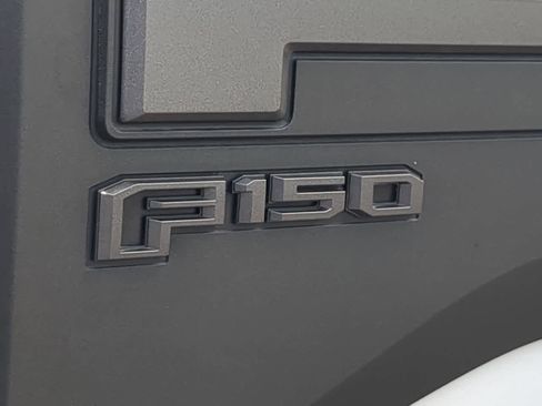 Used 2020 Ford F150 Raptor w/ Equipment Group 802A Luxury AWD/4WD image 12