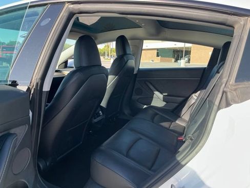 Used 2023 Tesla Model 3 Standard Range RWD image 10