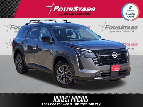 New 2026 Nissan Pathfinder SV image 1