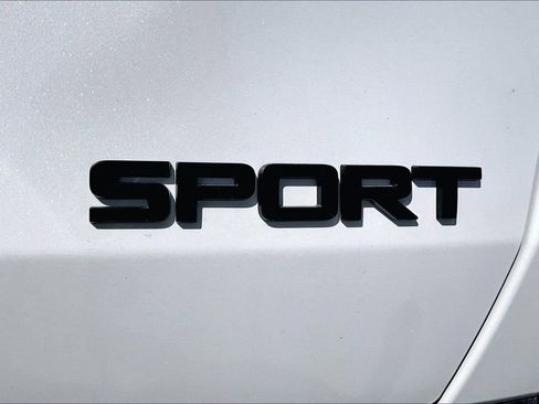 New 2026 Honda HR-V Sport image 9