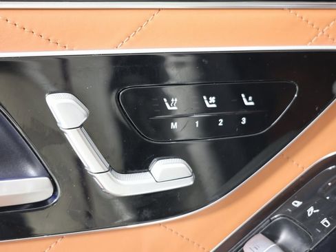 Used 2022 Mercedes-Benz S 580 4MATIC Sedan image 9