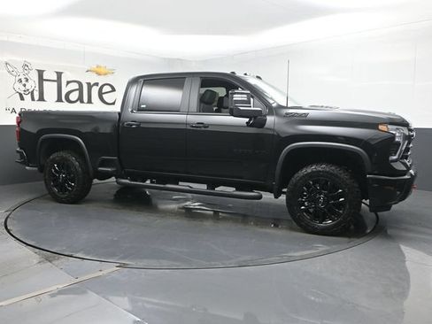 New 2026 Chevrolet Silverado 2500 LT w/ Trail Boss Package AWD/4WD image 6
