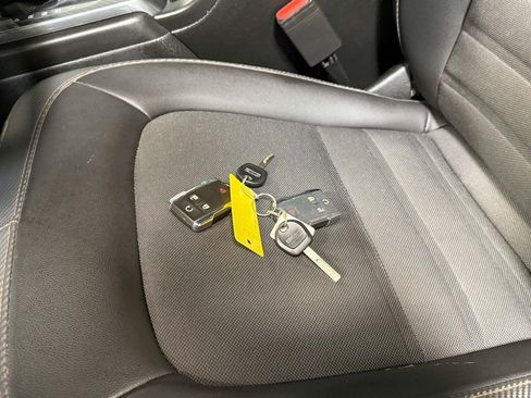 Used 2021 GMC Canyon AT4 image 20