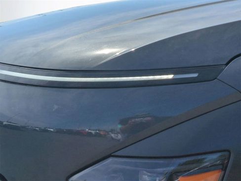 New 2026 Hyundai Kona Limited FWD image 10