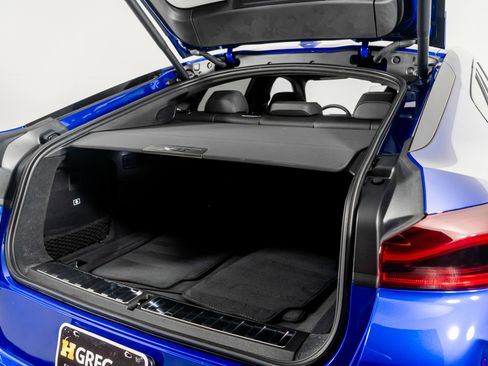 Used 2024 BMW X6 M Competition image 61