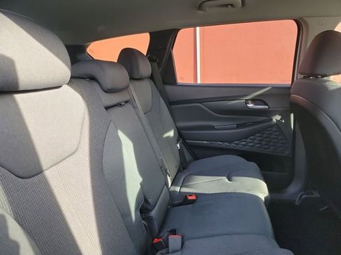 Used 2020 Hyundai Santa Fe SE image 24