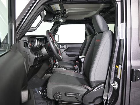 Used 2024 Jeep Wrangler Unlimited Rubicon w/ Dual Top Group AWD/4WD image 22