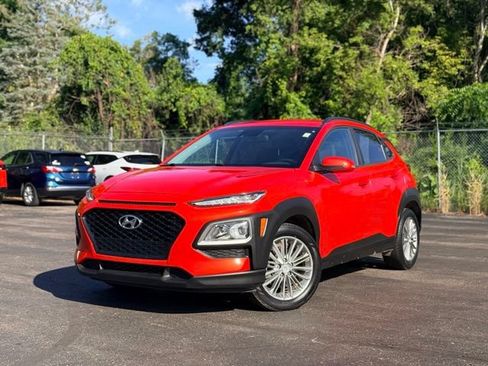 Used 2019 Hyundai Kona SEL AWD/4WD image 2