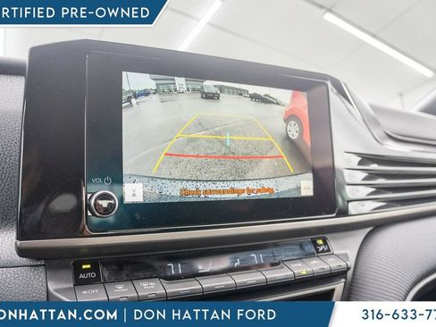 Used 2025 Toyota Camry SE FWD image 8
