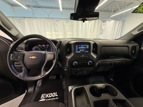Used 2023 Chevrolet Silverado 1500 Custom image 14