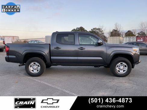 Used 2023 Toyota Tacoma SR image 8