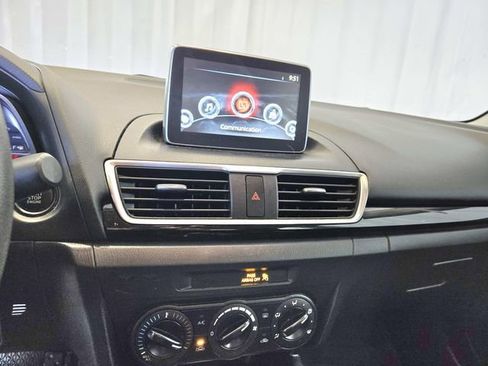 Used 2015 MAZDA MAZDA3 i Sport image 8
