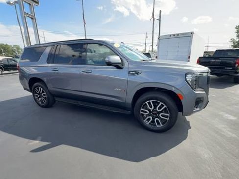 Certified 2022 GMC Yukon XL AT4 AWD/4WD image 2