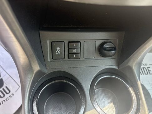 Used 2011 Toyota RAV4 Limited w/ Limited Extra Value Pkg AWD/4WD image 27