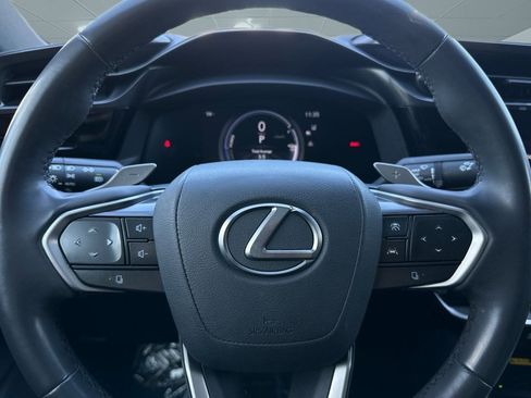 Certified 2023 Lexus RZ 450e Premium image 17