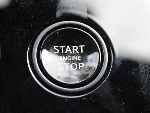 New 2025 Land Rover Range Rover Sport SV Edition Two image 38