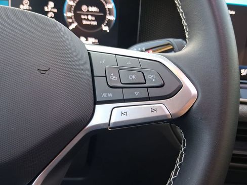 Certified 2026 Volkswagen Tiguan S FWD image 17