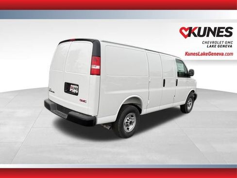 New 2026 GMC Savana 2500 w/ Driver Convenience Package RWD image 5