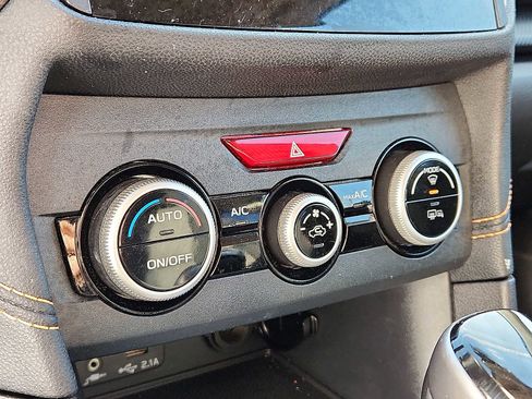 Used 2023 Subaru Crosstrek 2.0i Premium image 15