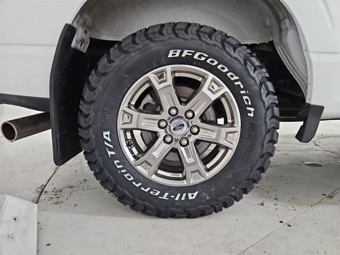 Used 2022 Ford F150 XLT w/ XTR Package image 13