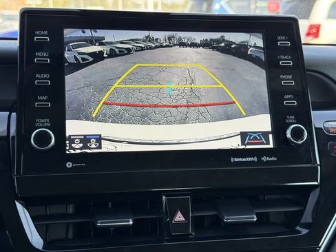 Used 2024 Toyota Camry XLE FWD image 6