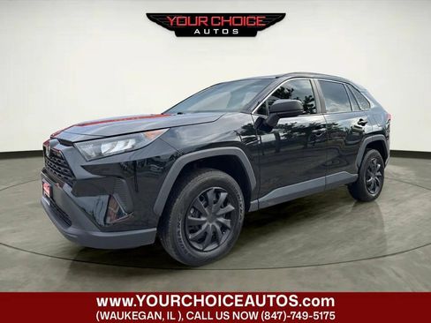 Used 2021 Toyota RAV4 LE AWD/4WD image 1