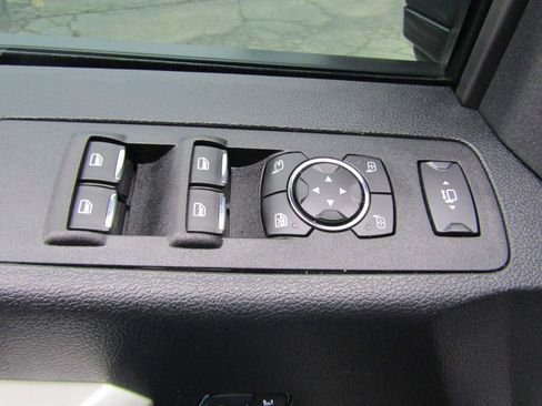 Used 2020 Ford F350 Lariat image 18